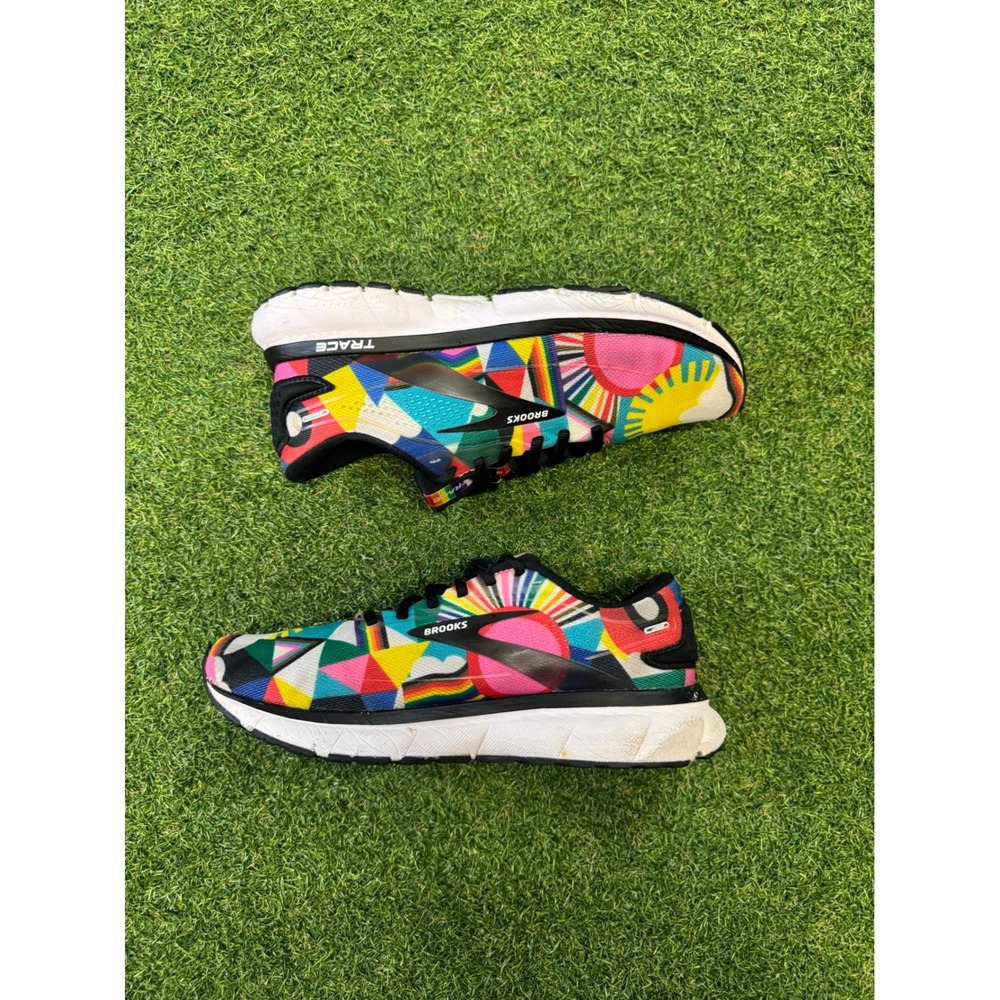Brooks Trace 2 Womens 8.5 Running Shoes Multi-Color Geometric 1203751B074 - Picture 2 of 6